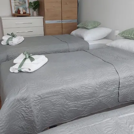 Apartament Misio *