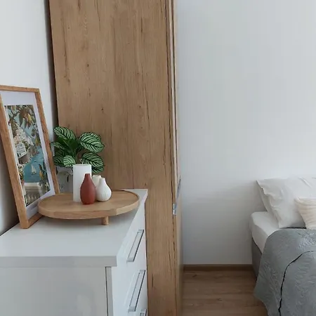 Apartament Misio *